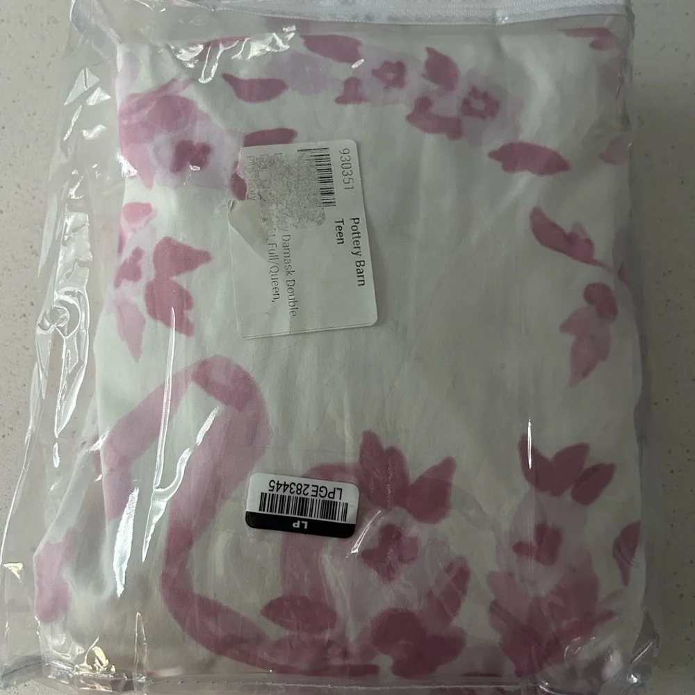 LoveShackFancy Damask Ruffle Duvet Cover Full Queen NEW - Picture 4 of 5